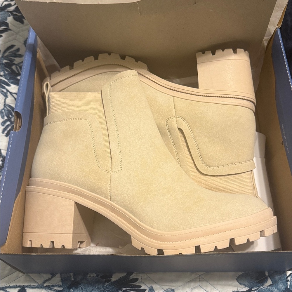 Jelly Pop Booties